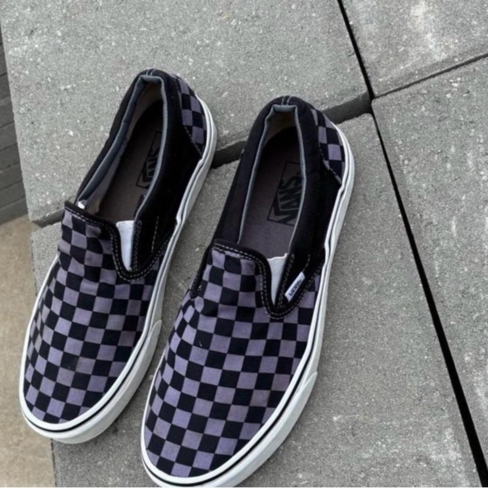 Vans Black and White Checkered Slip-On Sneakers women size 6 good condition